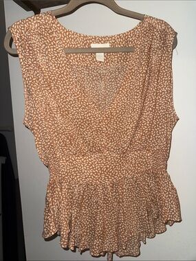 H&M Tan and Cream Sleeveless V-Neck Peplum Blouse